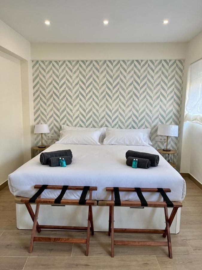 Apartamento Turistico Clavellinas IV Caces Exteriér fotografie